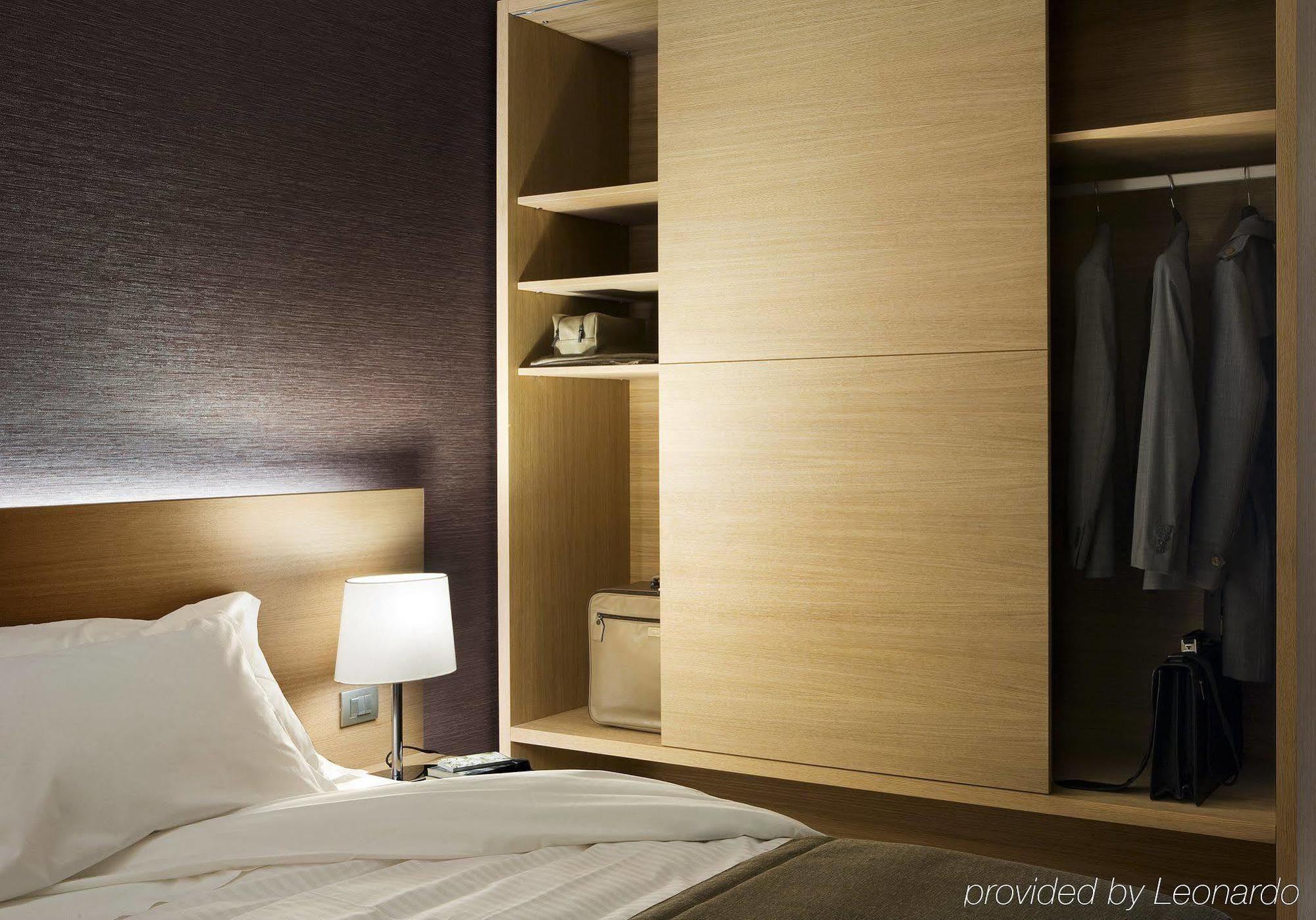 Hsm Hotel San Martino Garbagnate Monastero Δωμάτιο φωτογραφία
